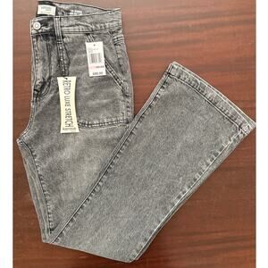 Kensie NWT | high-rise retro luxe stretch flare clean hem denim jeans | size 6